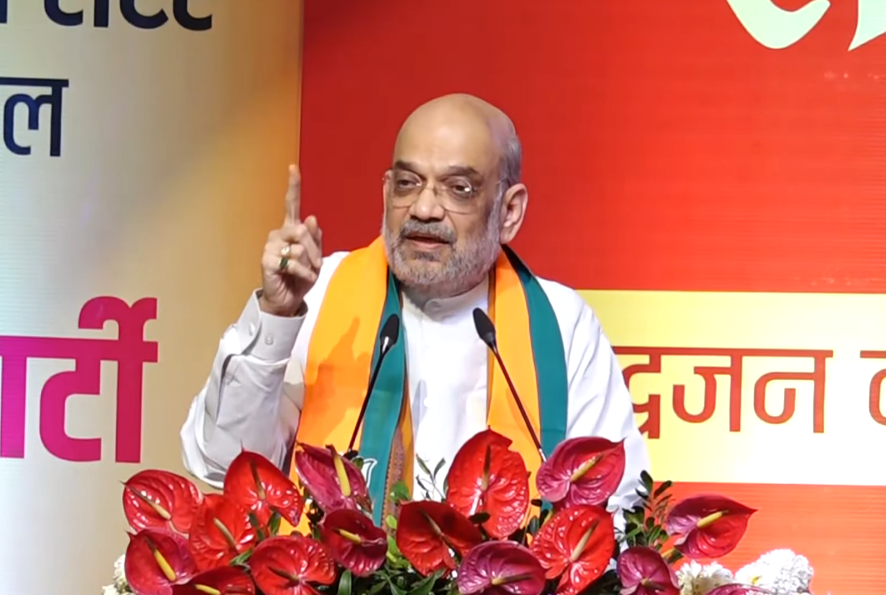 मोदी जी ने युवाओं और देश की जनता के लिए ढेर सारे लक्ष्य रखे हैं... 

2027 तक... 5 ट्रिलियन डॉलर की अर्थव्यवस्था बनना, विश्व की तीसरी बड़ी अर्थव्यवस्था बनना,  

2030 तक... दो ट्रिलियन डॉलर का एक्सपोर्ट करना,

2035 तक... अंतरिक्ष में स्पेस सेंटर बनाना,

2036 में भारत में ओलंपिक