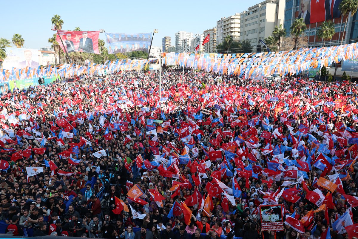 Cumhurbaşkanımız @RTErdogan, Adana Mitingi'nde konuştu. “31 Mart'ta Cumhur İttifakı'na verdiği destekle Adana, inşallah yeni bir destan yazacak.”