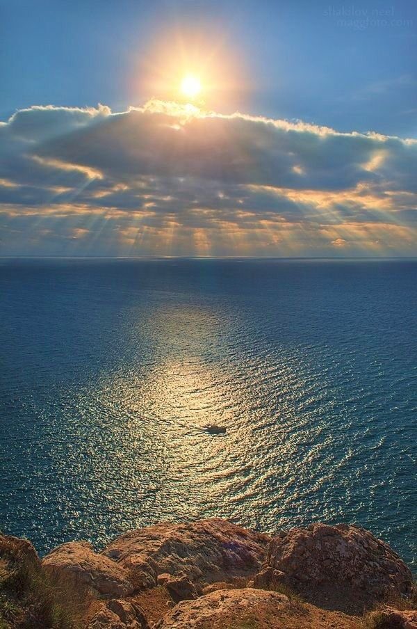 MarianneFreitez's tweet photo. #BuenosDiasGente❌
#BomDiaMundo 
#GoodMorningEveryone #BonjourATous #BuongiornoATutti … nunca dejemos de soñar. https://t.co/9Erh9CIN6W