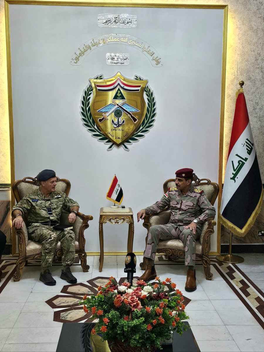 The UK and Iraq are close military partners. This weekend, UK @DSAME_Defence Air Marshal Sampson met Iraqi Army Chief of Staff Gen Yarallah to reaffirm our partnership. Together, we’re strengthening the Iraqi Security Forces, combatting Daesh, and supporting regional security.