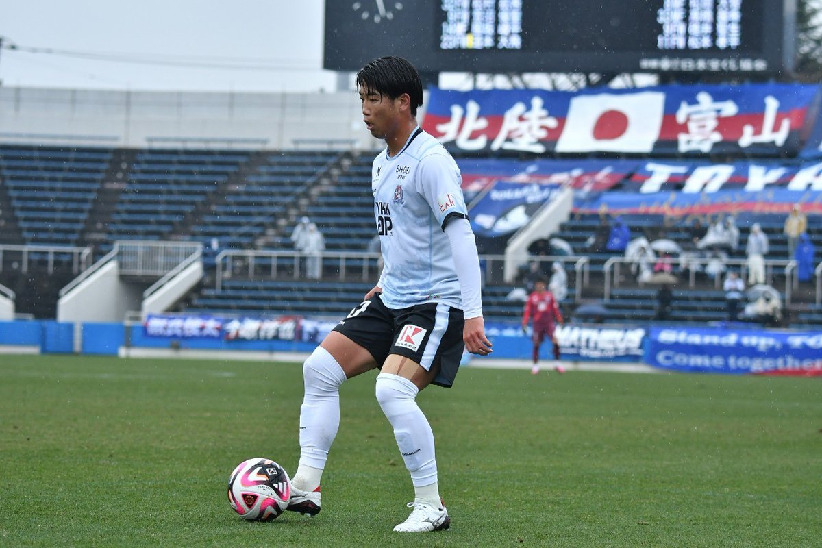 katallertoyama's tweet photo. ＼カターレ富山 開幕戦 ／
🆚#YSCC横浜

1ｰ1で引き分け！
熱い応援ありがとうございました！

NEXTGAMEは
3/2(土)アウェイ戦
🆚#カマタマーレ讃岐

🗣コメント📸写真をアップしました‼️
✅https://t.co/JAvOhZHOpZ

#カターレ富山 #Jリーグ #覚悟 #北陸を元気に https://t.co/o7D6mYNpKK