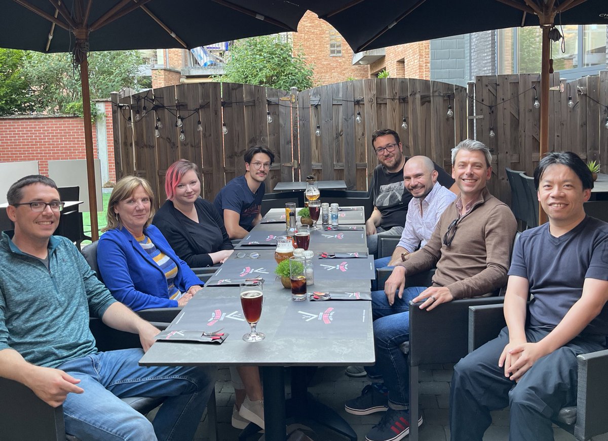 Ryan MacDonald (@macdonald_lab) on Twitter photo This project started as two labs working on the same idea and ended in a true collaboration between <a href="/LabMoons/">MoonsLab</a> @phruzycki <a href="/Brian_S_Clark/">Brian Clark</a> and ourselves. Both first authors <a href="/StevenBergmans/">Steven Bergmans</a> @NCLNoel deserve tons of credit. This is an exciting new research direction for our lab. This project started as two labs working on the same idea and ended in a true collaboration between <a href="/LabMoons/">MoonsLab</a> @phruzycki <a href="/Brian_S_Clark/">Brian Clark</a> and ourselves. Both first authors <a href="/StevenBergmans/">Steven Bergmans</a> @NCLNoel deserve tons of credit. This is an exciting new research direction for our lab.