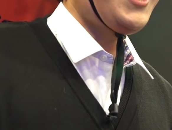 tmdgl_7ejr's tweet photo. 수현이 교복입은 이유가 고등학생때로 돌아가고싶어서 라는게 너무 바부같음..
귀여워.. https://t.co/yDqHvy9QUA