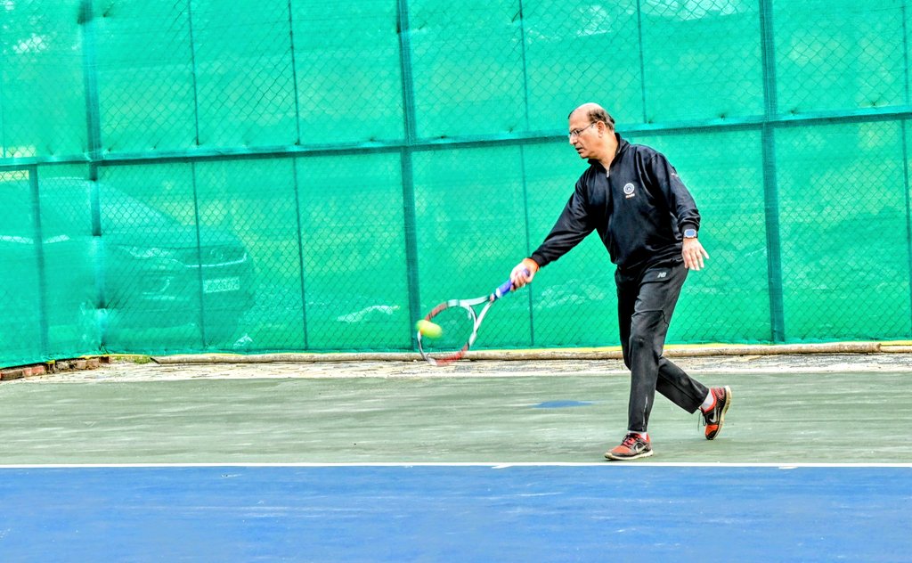 jayantsinha's tweet photo. आज सुबह-सुबह की ताजी हवा
युवाओं का साथ, टेनिस का मजा 🎾

📍 कर्जन ग्राउंड, हजारीबाग https://t.co/qFrIuj9aPx