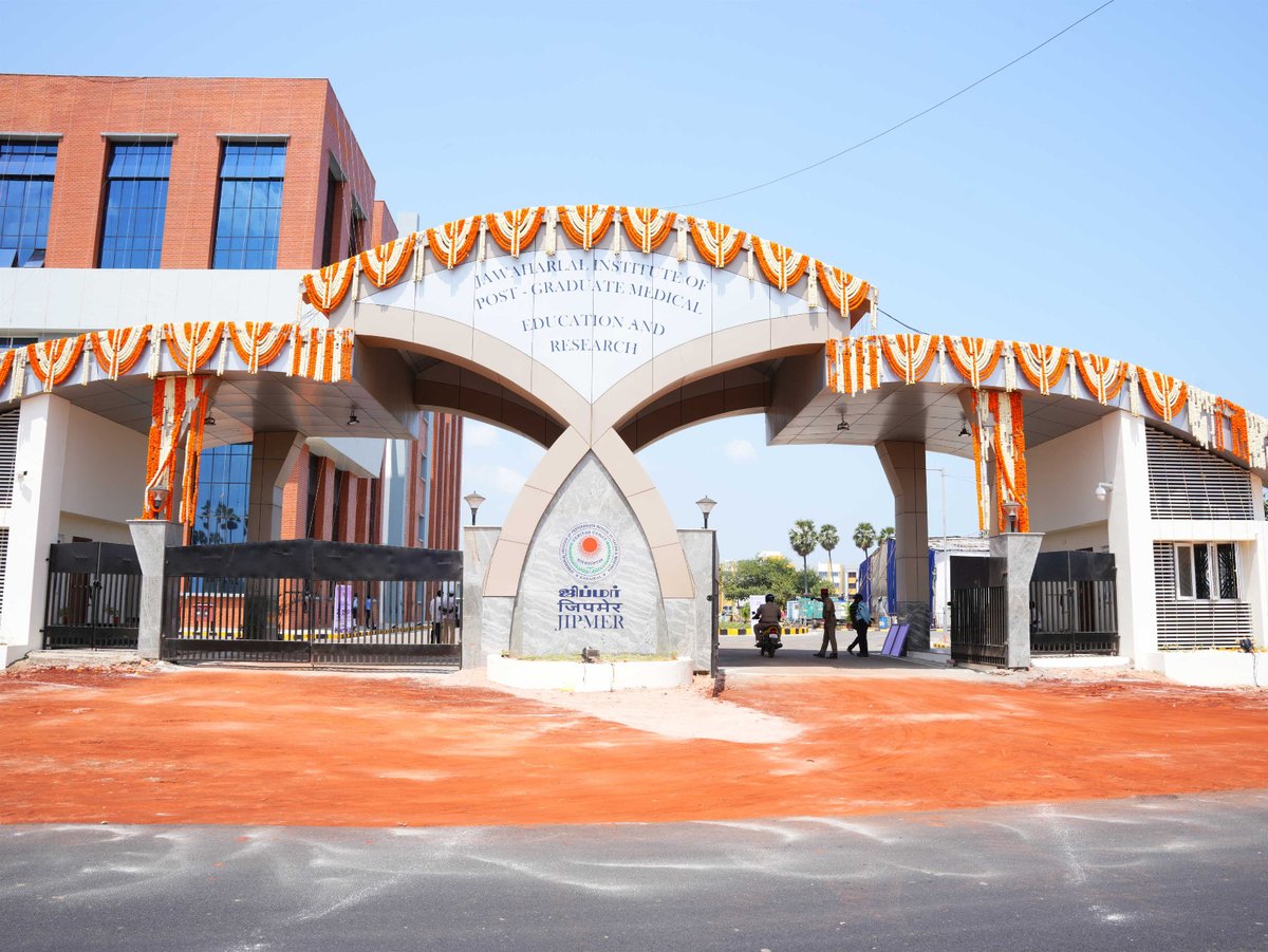 OfficialJipmer's tweet photo. Today marks a historic moment as PM Narendra Modi ji virtually inaugurates the JIPMER Karaikal Campus! 🏥 This state-of-the-art facility promises to revolutionize healthcare in the region and beyond.  #JIPMERKaraikal #HealthcareForAll #InaugurationDay https://t.co/nQEWTzi0jl
