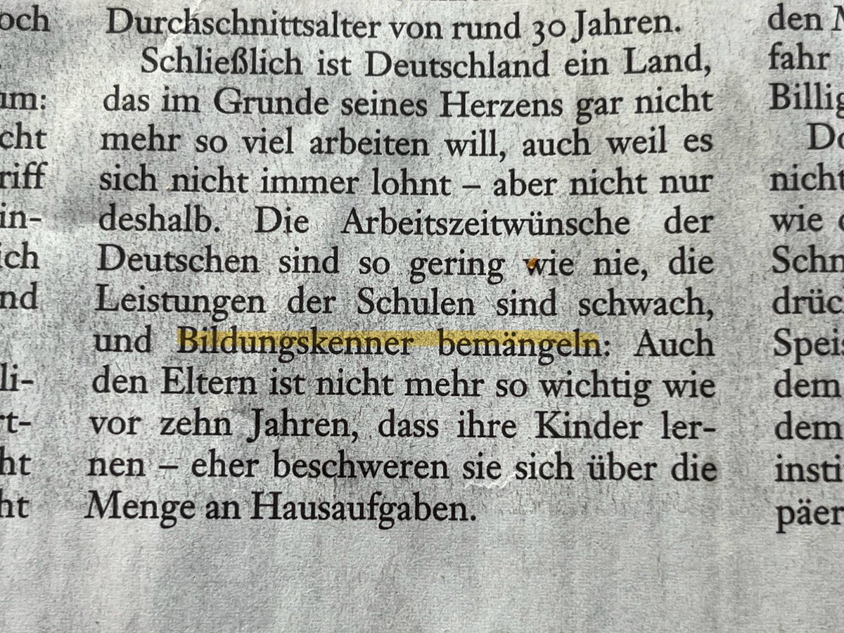 Sehr schön, FAS: „Bildungskenner bemängeln“. 

Das ersetzt harte Fakten und könnte auch bedeuten: ich habe mich beim Pausen-Crémant mit einer befreundeten Schülermutter unterhalten.