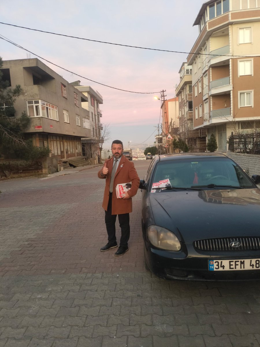 RpSancaktepe's tweet photo. İlçe Yönetim Kurulu Üyelerimiz Safa Mahallesi Yunus Emre Tepe Camiinde Sabah Namazı Akabinde Broşür Çalışmasında Bulunduk.
@erbakanfatih 
@rpmustafadogan
@cemilcebir
@YahyaAtes
@refahist
@rprefahpartisi 
#sancaktepesafamahallesi https://t.co/mMi3HhTfi9