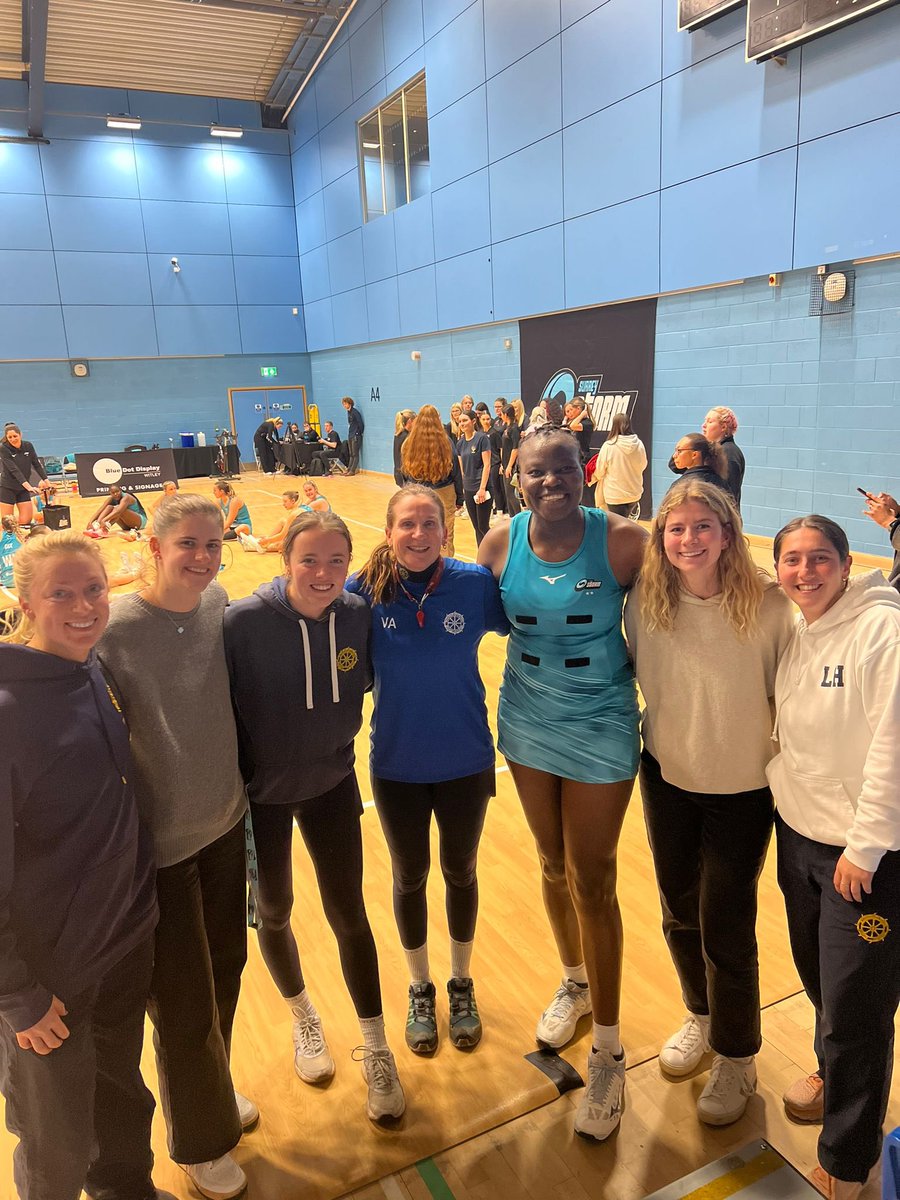 Several members of the PE department enjoyed watching Ms Peace last night in her return to the court for Surrey Storm against London Pulse🌪️
It was a great game and we loved watching Ms Peace in action🤩