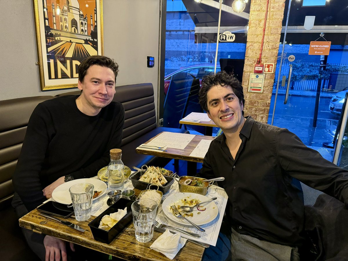 It was great to host @PavelcitoD at @UCLBiochemEng1 who gave us an amazing seminar of many cool #synbio and metabolic engineering tools in #pseudomona to produce valuable compounds. At the end we celebrated with some yummy Indian dinner! See you soon in Brno amigo!