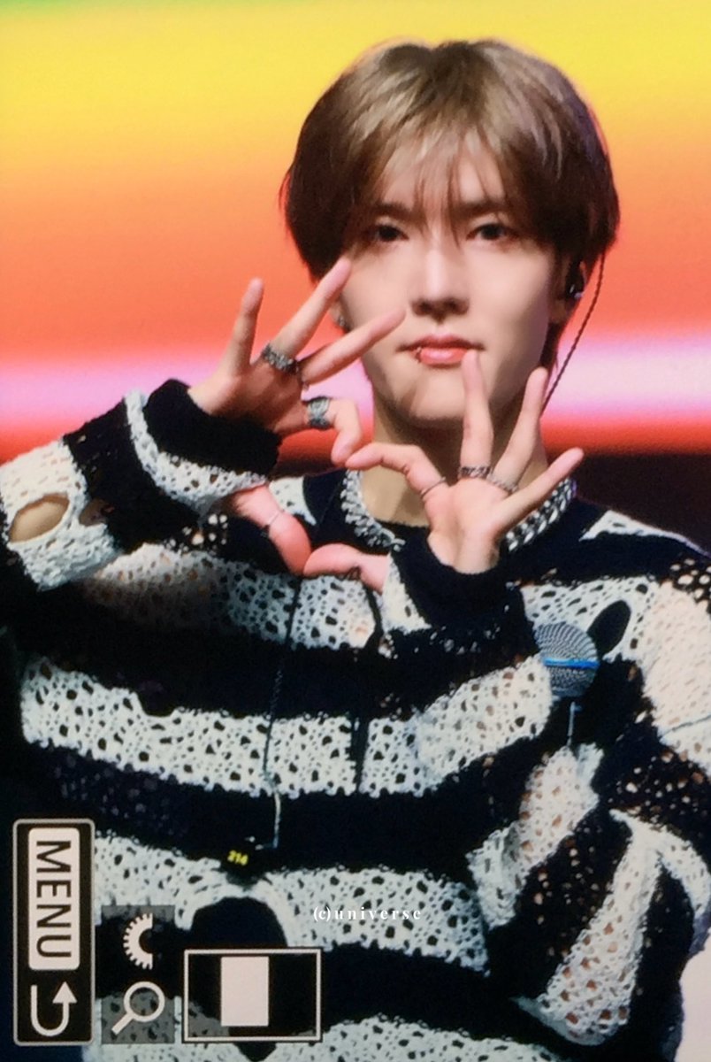 UNIVERSE214's tweet photo. 240225

굿쇼👍🏻❤️

#정훈 #OMEGA_X 
#오메가엑스 #JUNGHOON #한정훈 https://t.co/FNTqWS6iNj