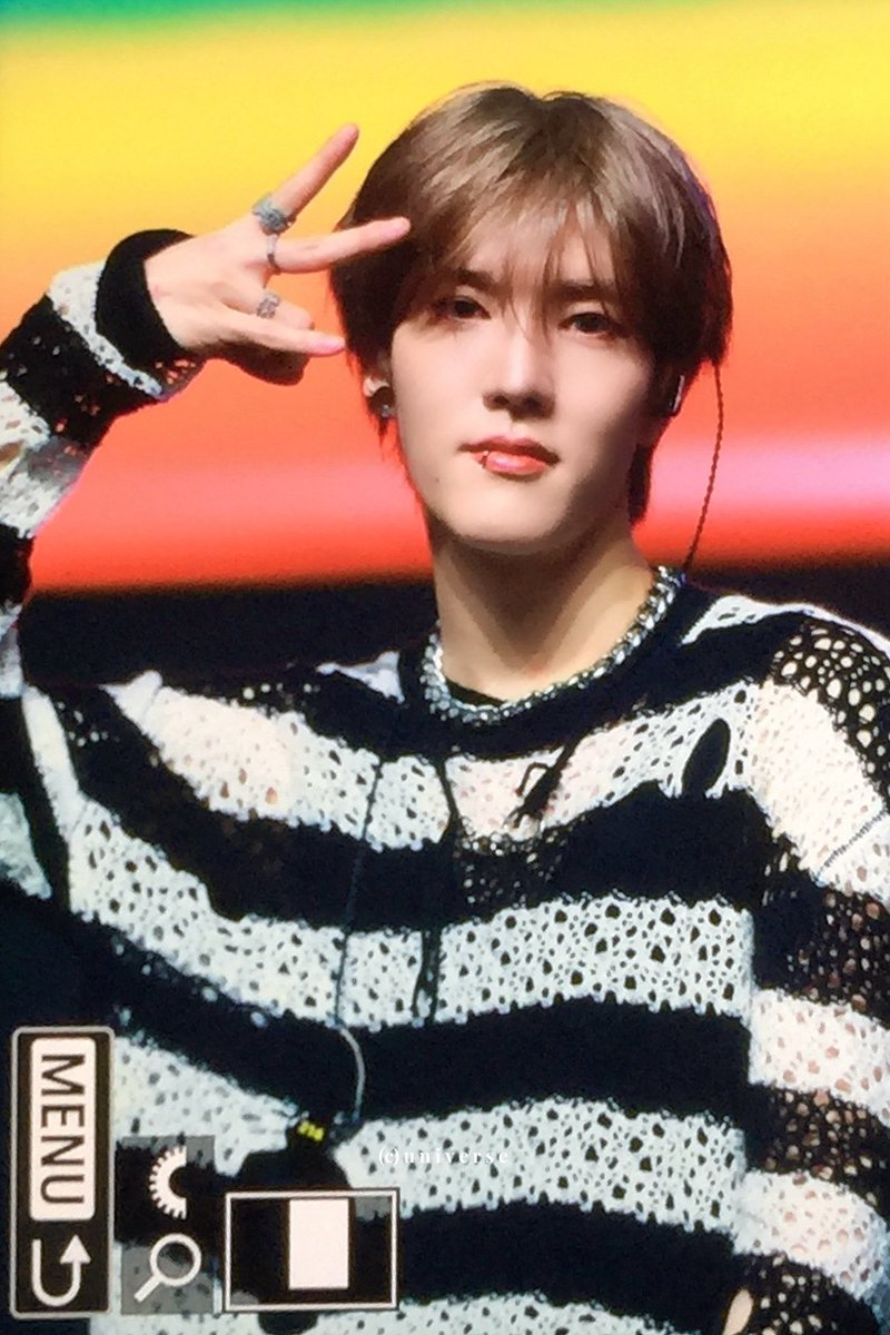 UNIVERSE214's tweet photo. 240225

굿쇼👍🏻❤️

#정훈 #OMEGA_X 
#오메가엑스 #JUNGHOON #한정훈 https://t.co/FNTqWS6iNj