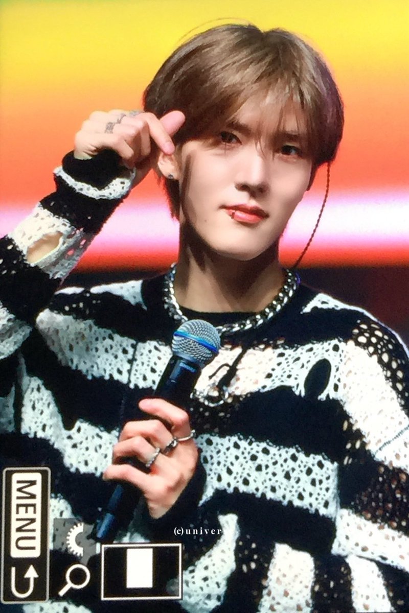 UNIVERSE214's tweet photo. 240225

굿쇼👍🏻❤️

#정훈 #OMEGA_X 
#오메가엑스 #JUNGHOON #한정훈 https://t.co/FNTqWS6iNj