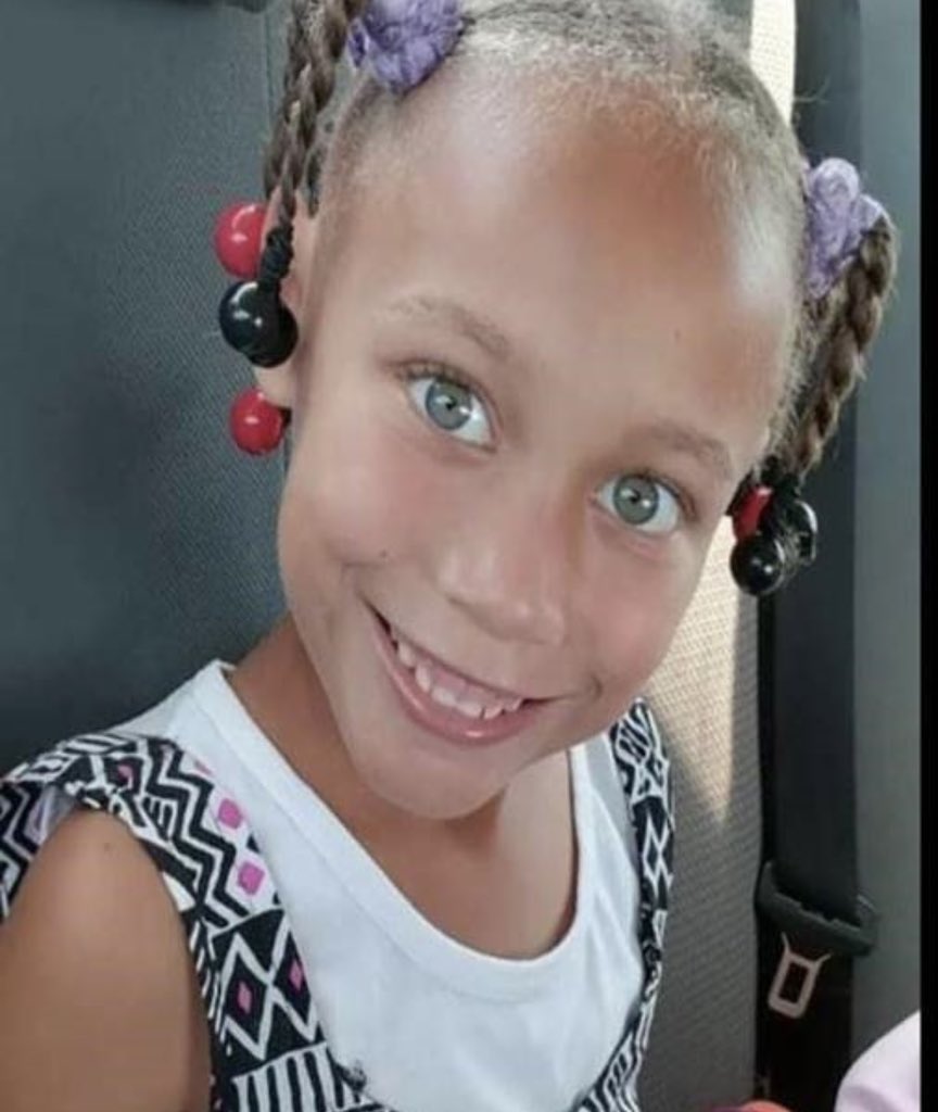 Abramjee's tweet photo. #Missing

6-year-old Joslin Smith is still missing. 

She disappeared six days ago in Saldana Bay, WC.

Joslin's mother is appealing for her safe return. 

A search by police, the community and various organisations is continuing. 

#CrimeWatch https://t.co/Hj5YxMg0BB