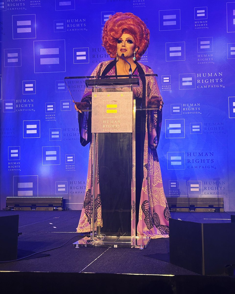 KashaDavis's tweet photo. So thrilled to speak again at an @HRC dinner! Thank you AUSTIN for the love! 🦋♥️ #withoutexception https://t.co/XLOxhWDgR5