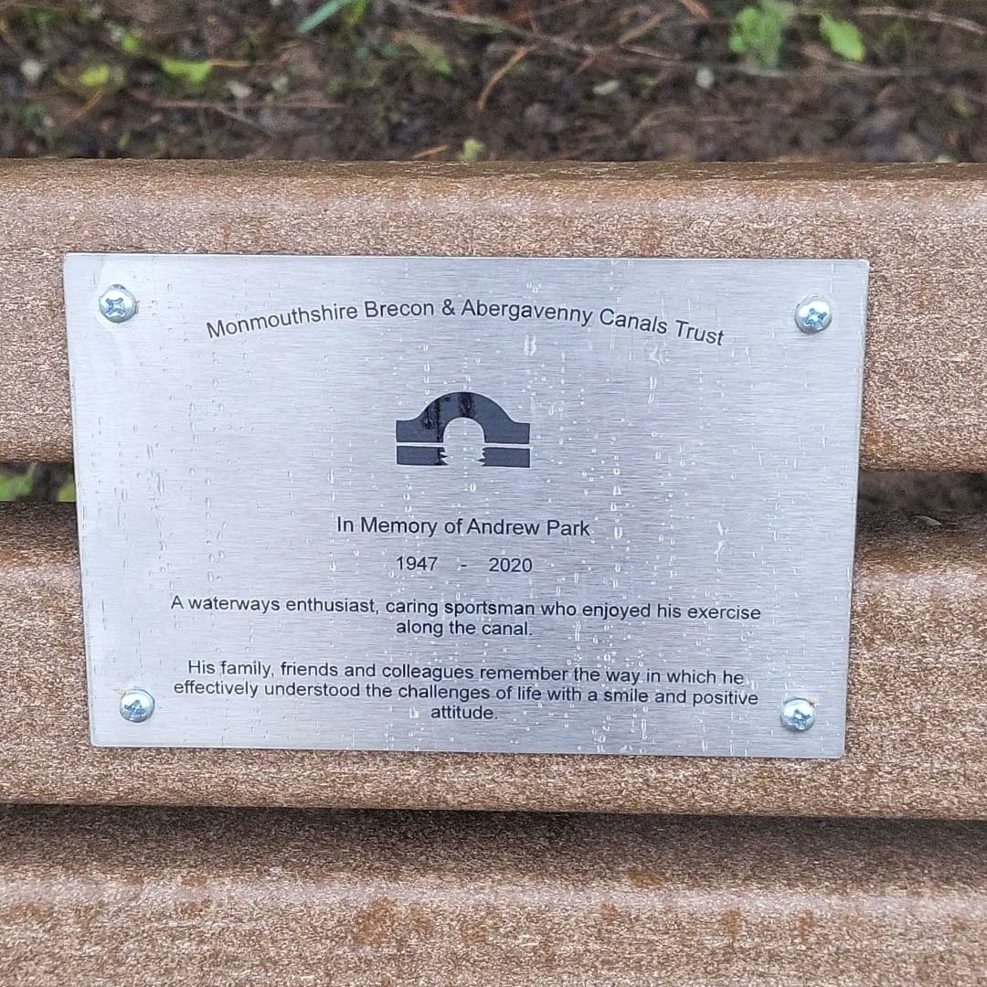 Huge thank you to the Thursday volunteers who fixed our planter and put up the last plaque on our new benches. #fourteenlocks #mbact #volunteers