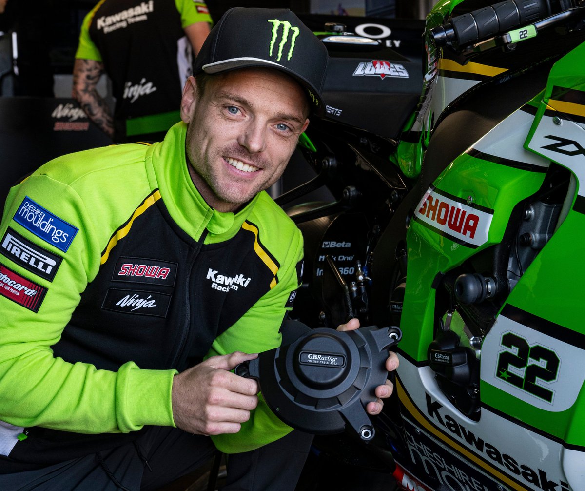 Huge congratulations to Alex Lowes and to the whole @KRT_WorldSBK team — hard work really does pay off! Proud to have protected the factory Kawasakis for seven world championships and for a flying start to 2024! 📷 @geebeeimages #AUSWorldSBK #Kawasaki #ZX10RR #NinjaSpirit