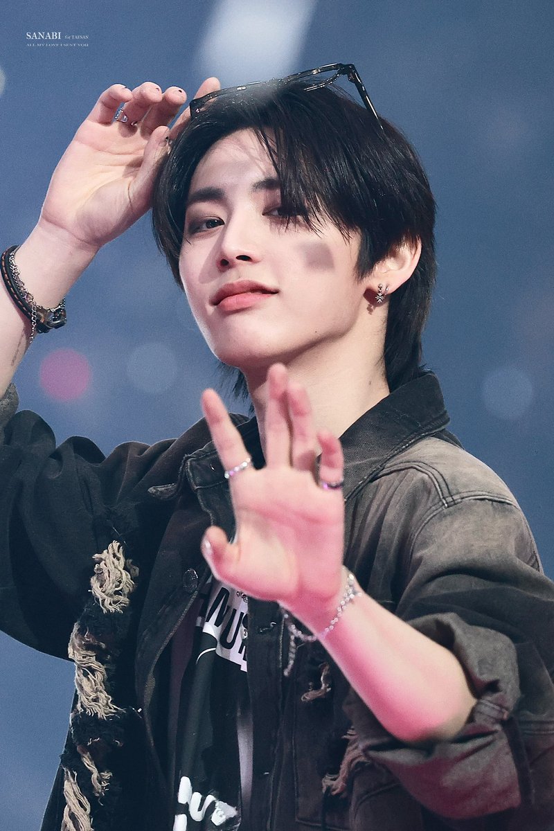 240224 Kstyle Party 
🥹
#TAESAN #태산 #한동민 
#BOYNEXTDOOR #보이넥스트도어