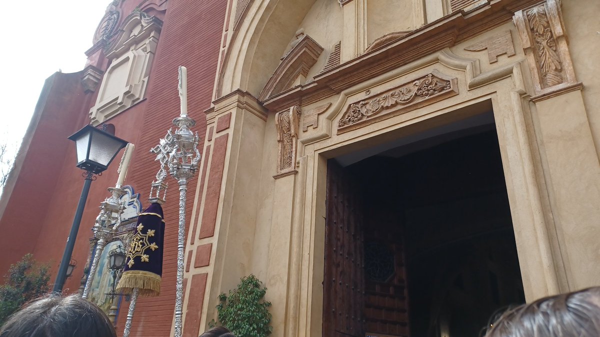 🔴 Comienza a esta hora el traslado de vuelta de la <a href="/hdadlaestrella/">La Estrella</a>. 

#TDSCofrade #CofradiasAND #Cuaresma24