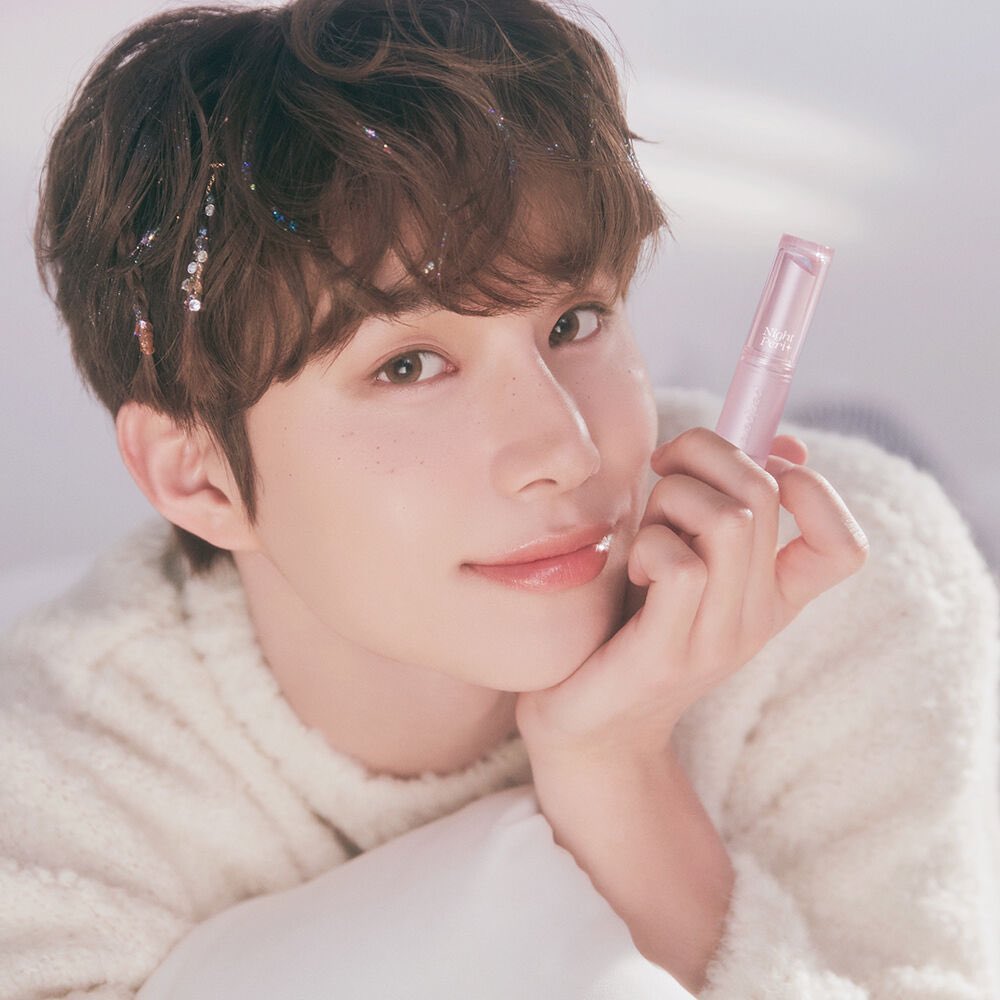 페리페라 정우 넘넘 이뻐…
내가 원하던 정우 컨셉 그자체 ♡