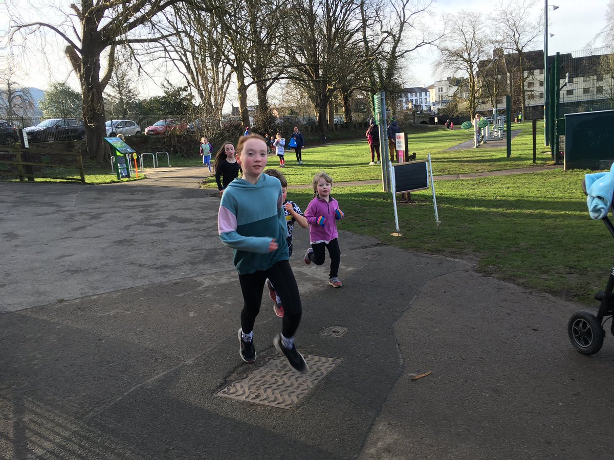 On a cool, bright and frosty morning we managed to see 38 runners around the park with the Swift aid of some salt in some patches. Thomas bagged his third first finish in a time of 8:45. #loveparkrun #parkrunfamily #juniorparkrun