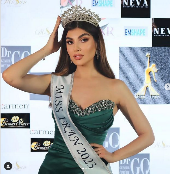Miss Germany 🇩🇪 2024

Derweil im Heimatland der Siegerin, im Iran: 
Miss Iran 2023