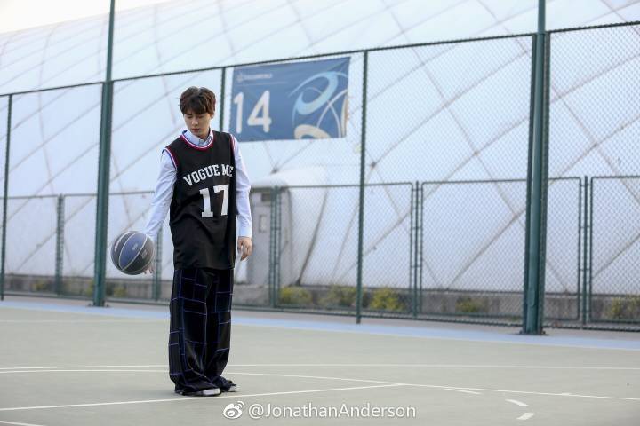 dvclovevan's tweet photo. 🏀boy #リーイーフォン #LiYifeng #李易峰 #LYFENG #lyf  #이역봉  #หลี่อี้เฟิง #LýDịchPhong #loveyouforever https://t.co/m7M5xFIYbd