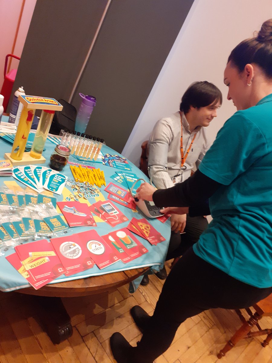 We were so pleased to attend the celebration event of a new unique art project with @porchlight at the Beaney Centre, Canterbury.  Here's Charlotte one of our One You Kent Lifestyle Advisors talking to a young person about healthy lifestyles.