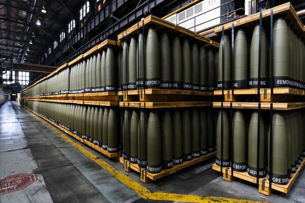 Farleymarley16's tweet image. Multiple reports have come in that russia🇷🇺now has larger forces in🇺🇦 than at the start of the full scale invasion. It should be ringing alarm bells. Emergency measures are needed in Europe NOW to resupply 🇺🇦with ammunition. Much smaller countries than🇺🇦 would be overrun in days.