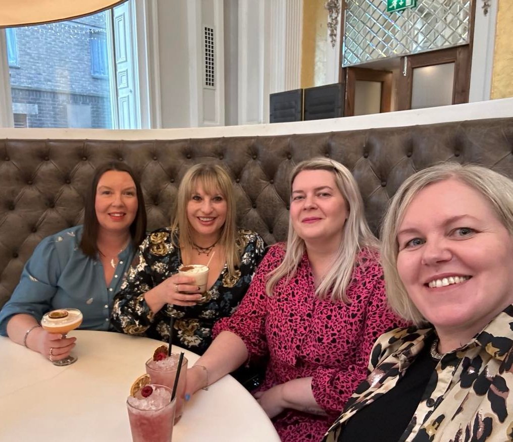 A weekend of food drink fun and frolics in Glasgow with good friends #thecorinthianclub #lavita #thesocialglasgow #frasersuites #meditaraneo #brunch #dinner #cocktails #friends