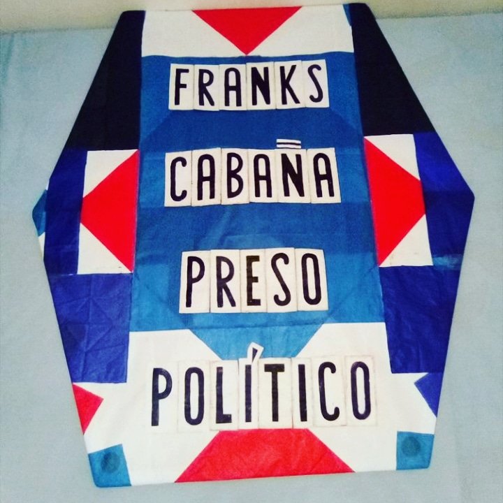 Libertad para franks cabaña preso político desde el 13 de septiembre 2017 acusado por delitos que no cometió cumpliendo una pena anticipada siendo inocente y el único de los imputado que esta privado de libertad injustamente 6años 5meses 
#liberenAFrankscabaña
#presopolitico