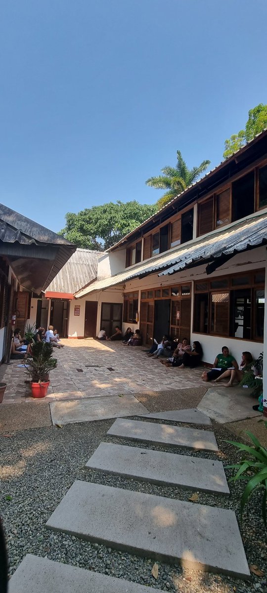 PeaceWNature's tweet image. En el 5to día del taller #LiderazgodeMujeres dialogamos sobre el empoderamiento, asociatividad y oportunidades para contribuir en la protección de los bosques @InstitutoSINCHI 
#UKPACT
@UKinColombia 
@Sydney_Science 
@ARNColombia 
@JaimeGongoraSyd 
🌿 #mujerempoderada #Amazonas