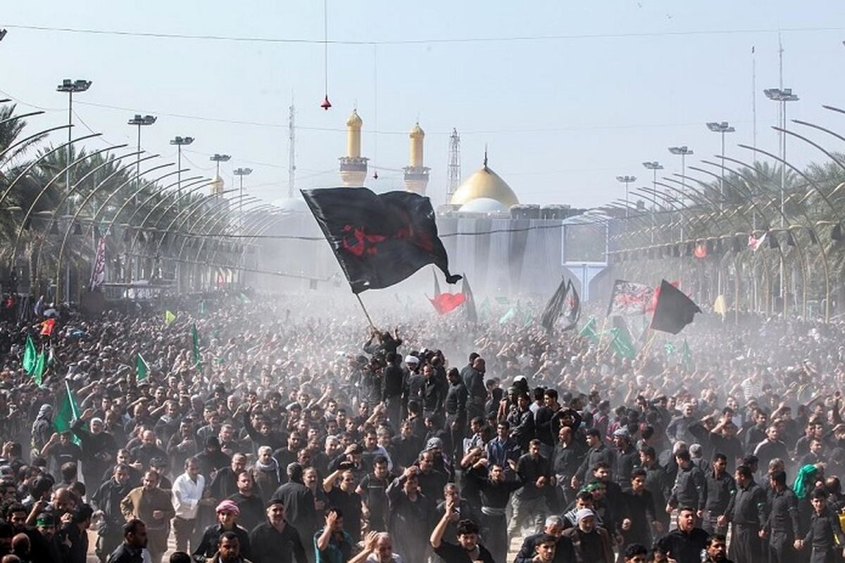 The people who gather in Arbaeen around the shrine of Imam Hussein (PBUH) and his companions, demand peace and solidarity of all the people in the world and this holly desire can only be achieved during the reign of Imam Mahdi (PBUH).
#ThePromisedSaviour