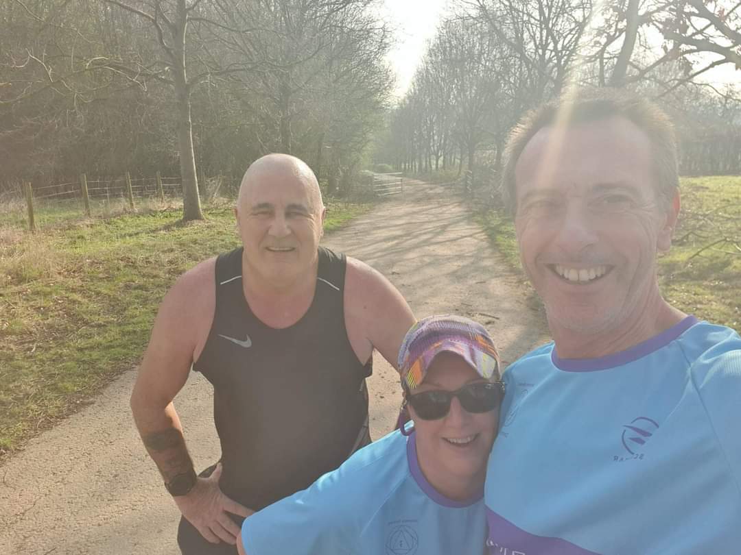 First Boxercise class this morning plus a 4 mile and 10k group went out. Well done everyone for turning up. @alison_4life @EbanieBridges @BretC22 @PaulTonkinson @JackBateson94 @Dominicmatteo21 @RunComPod @RunLeeds @forwardleeds @DjLeeButler @Gaz_Kia_Davies @GetLeeds @