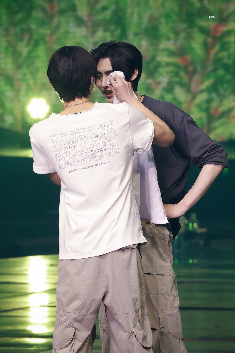 ได้เวลาแมวเหมียวปกป้องทาสแมวแยะ 🥲