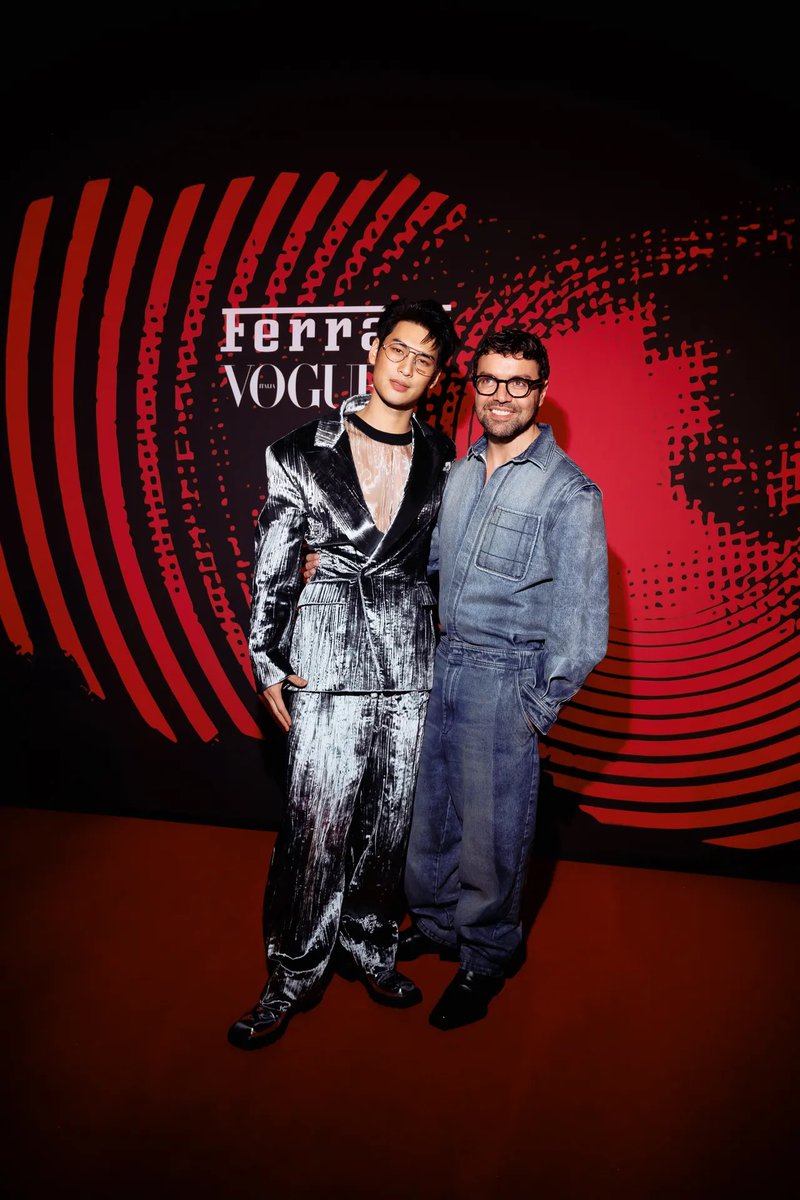 ApoNattawinofc's tweet photo. APO with #RoccoIannone @ferraristore and @imranamed @BoF ✨

APO WITH FERRARI IN MILAN

@Nnattawin1 
#ApoNattawin #ApoxFerraristyle #FerrariFW24 #Ferrari #MilanFashionWeek 
🙏🏻 Vogue Italia https://t.co/K8YoJEWvqT