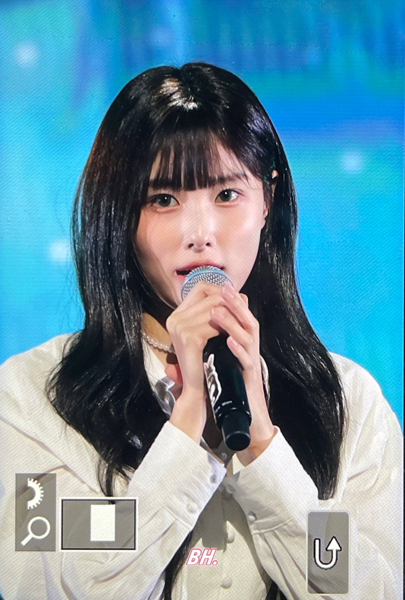 BH705's tweet image. 240225 도쿄 팬미팅 2부 프리뷰 #강혜원 

Winter poem❤️

#HYEWON #KangHyewon #カンヘウォン
@hyemu_official