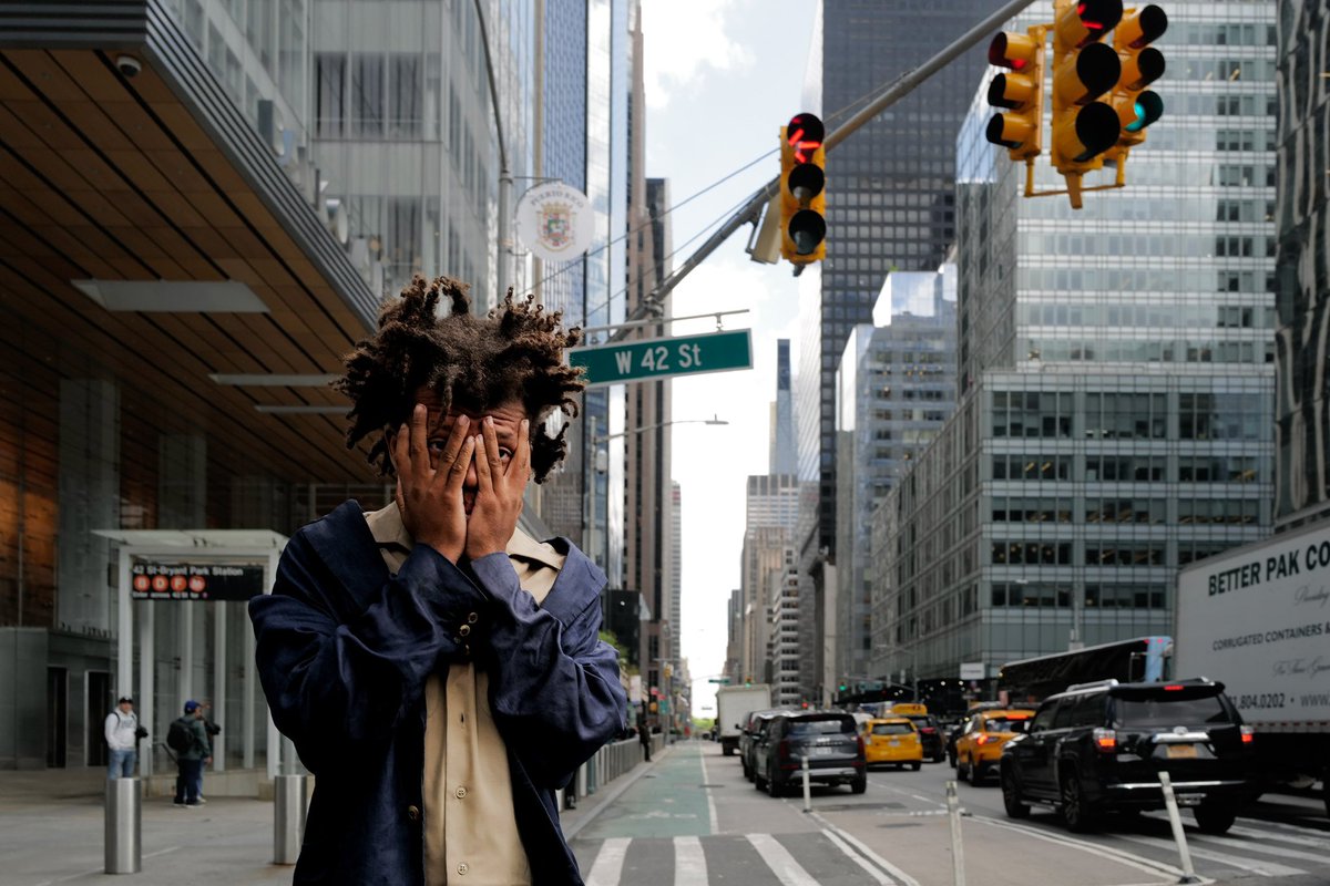 cedric__roux's tweet photo. NewYork city https://t.co/mGhlmiFtA6