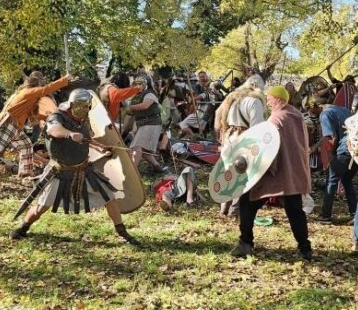 DevteamLife tweet media