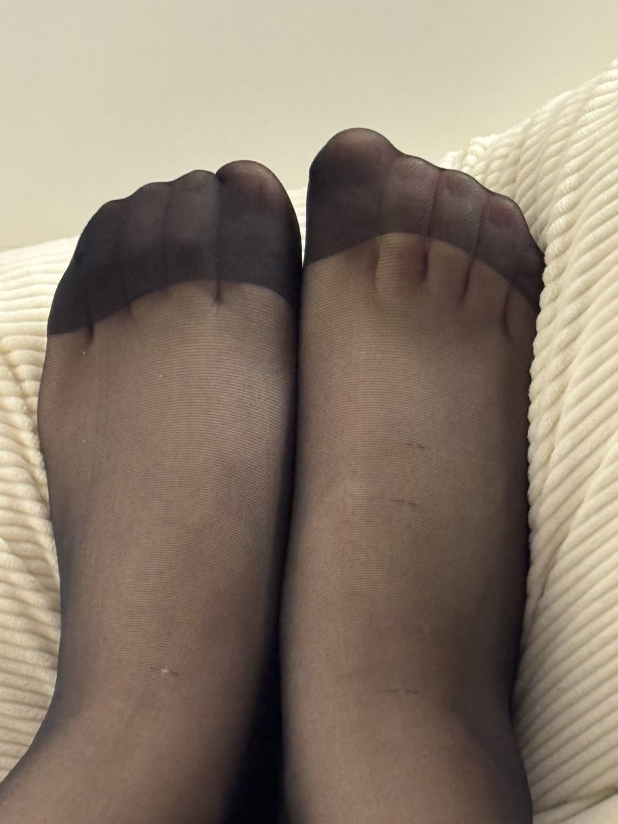 福利姬好喜欢吃火锅分享的黄推图片4 - 网红私拍内容