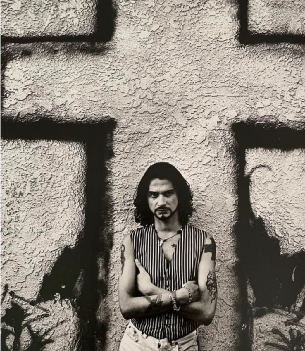 lyraskyofficial's tweet photo. Depeche Mode【A Question Of Time】和訳 背徳と偽善Hypocrisy and Immorality
👠https://t.co/tnb3cByEbD
LyraのBlog常連Band #DepecheMode #AQuestionOfTime 和訳解説
ただらぬ愛
男の欲望
世界を魅了する美しい女の行く末は?
#DaveGahan #MartinGore #AlanWilder #AndyFletcher #デペッシュモード https://t.co/6RPhcbACGJ
