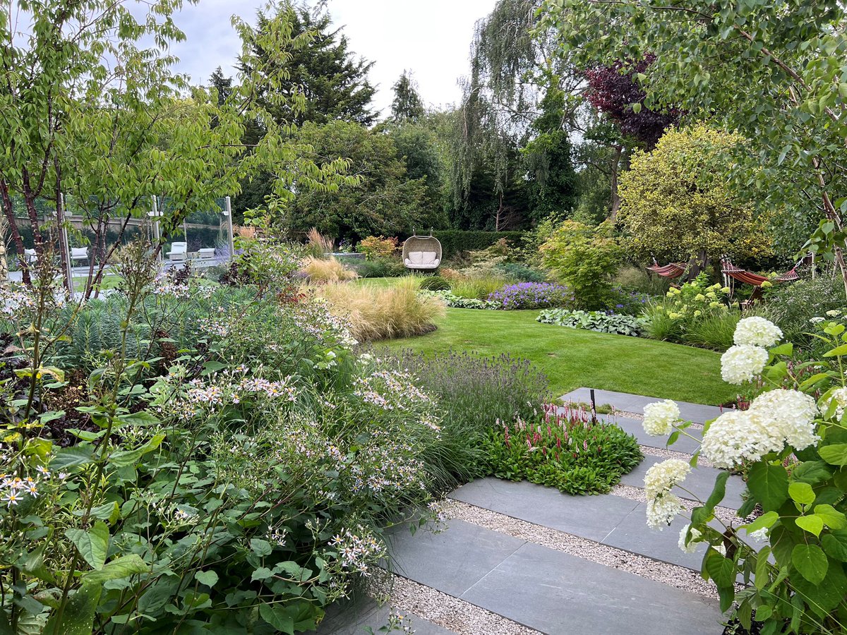 Garden_Company1's tweet photo. Looking for a career move?! Weβre looking for a Landscape Manager to lead our landscaping team, creating lovely spaces like this β¦
Find out more here: https://t.co/CUauZP2bh0β¦
#LandscapeManager #Hertfordshire https://t.co/JpHEm0GO7Z