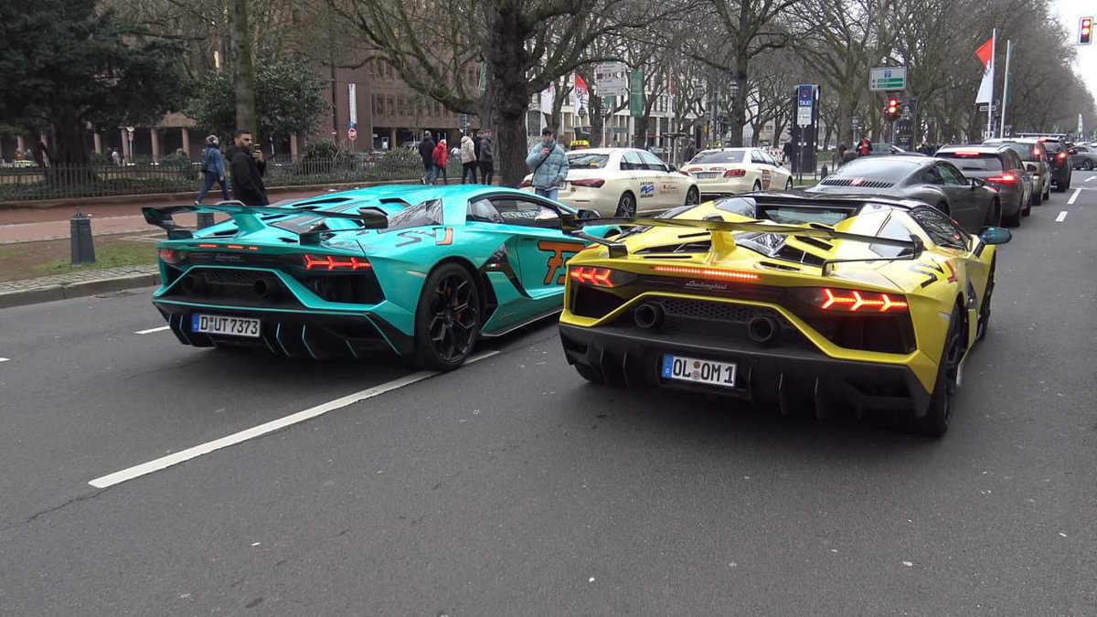 TheAaandy's tweet photo. Lamborghini Aventador LP770-4 SVJ Gintani Exhaust Is Terrorized The Streets Of Düsseldorf.

https://t.co/B8FcaqbVax

#Lamborghini #aventador #germany #düsseldorf #gintani #supercar #content #video #viral #short #youtube https://t.co/ZWUjlr9FZF