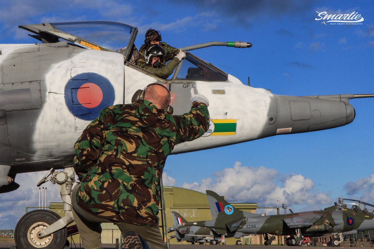 Thumbs up 👍🏻 

<a href="/ThePhotoHour/">#ThePhotoHour</a> #avgeek #aviation #aviationphotography <a href="/ConingsbyUk/">RAF Coningsby And UK Spotters Group</a>