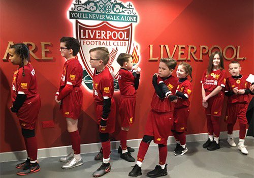LfcShaunjudge's tweet image. The team that beat Chelsea n the Carabao Cup final arrive back at Liverpool...