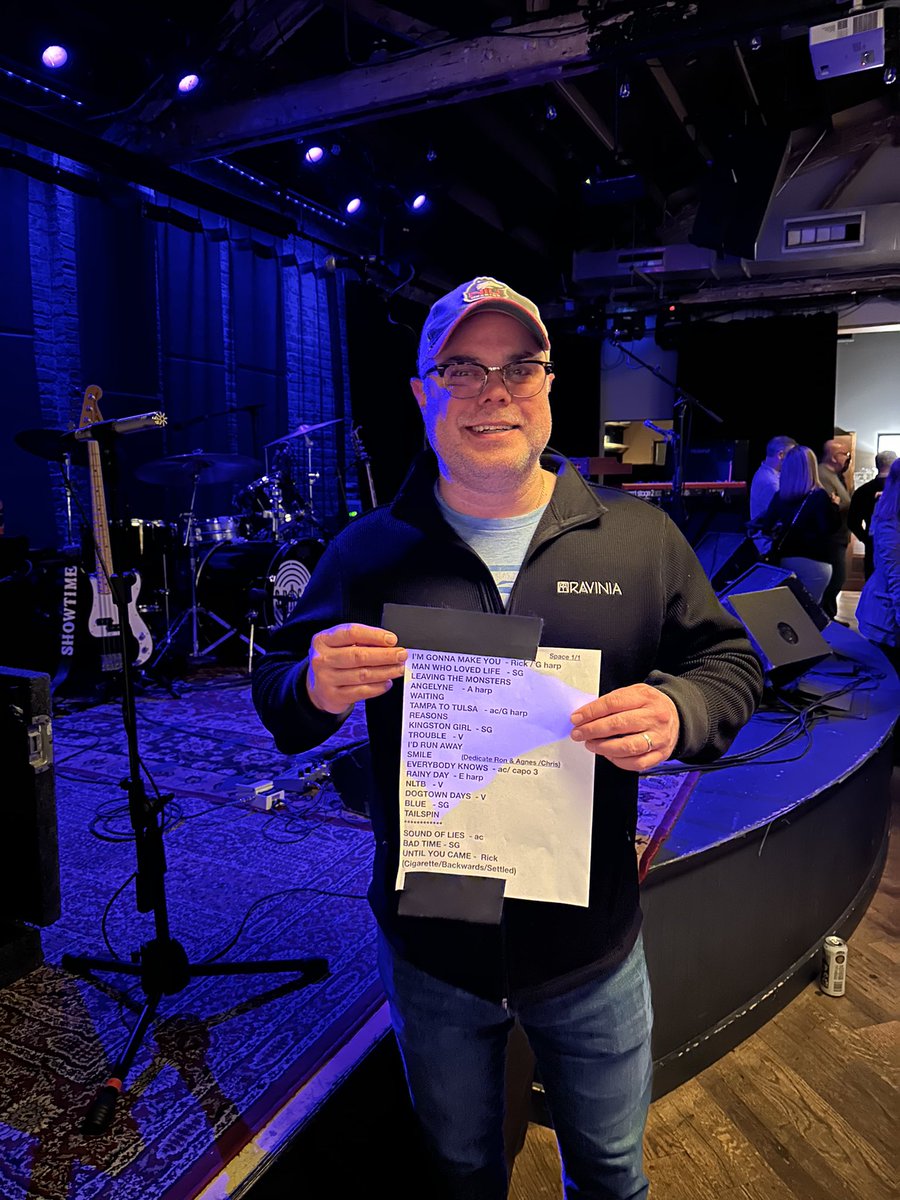 How cool is this?! I was able to get Gary Louris’ set list after the first @the_jayhawks show yesterday at @evanstonspace Phenomenal show! I’ve been a fan of these guys for almost 30 years. They never disappoint.