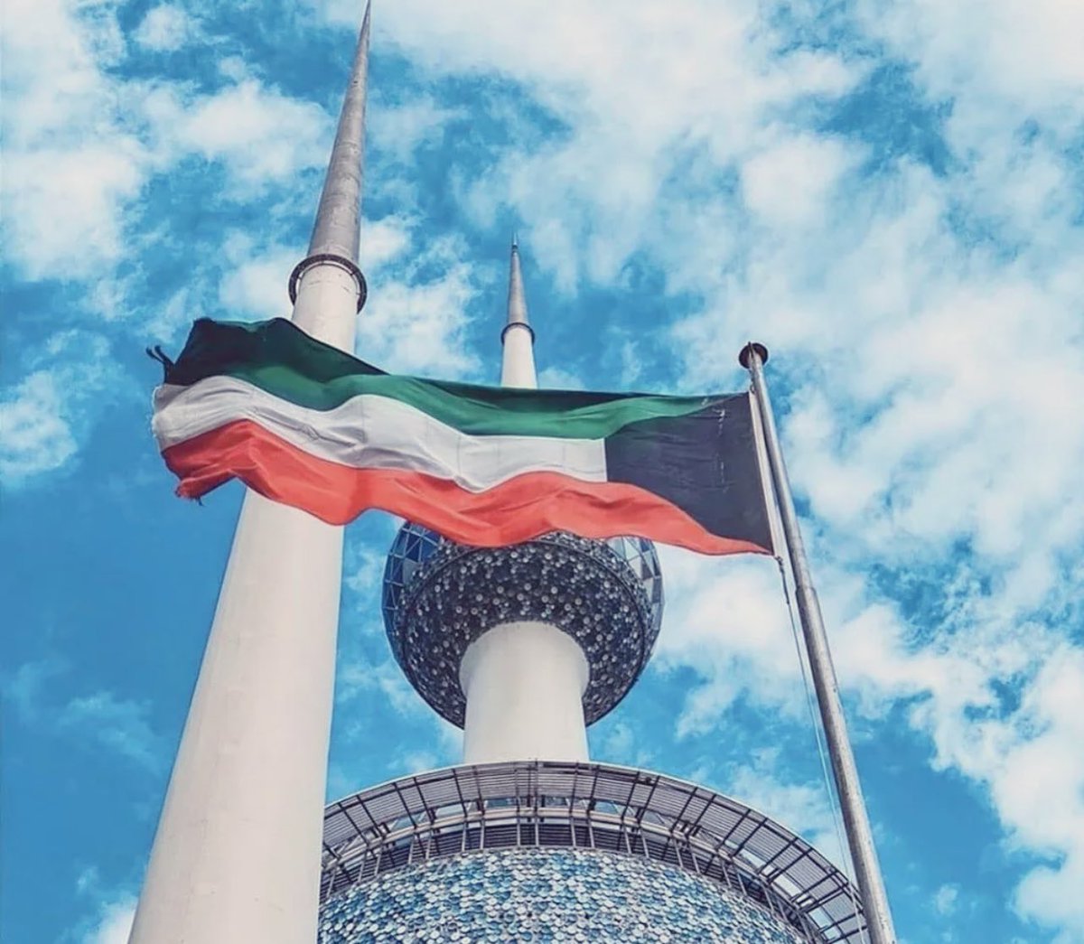 اللهم ادم علينا نعمة  الامن والامان 🇰🇼