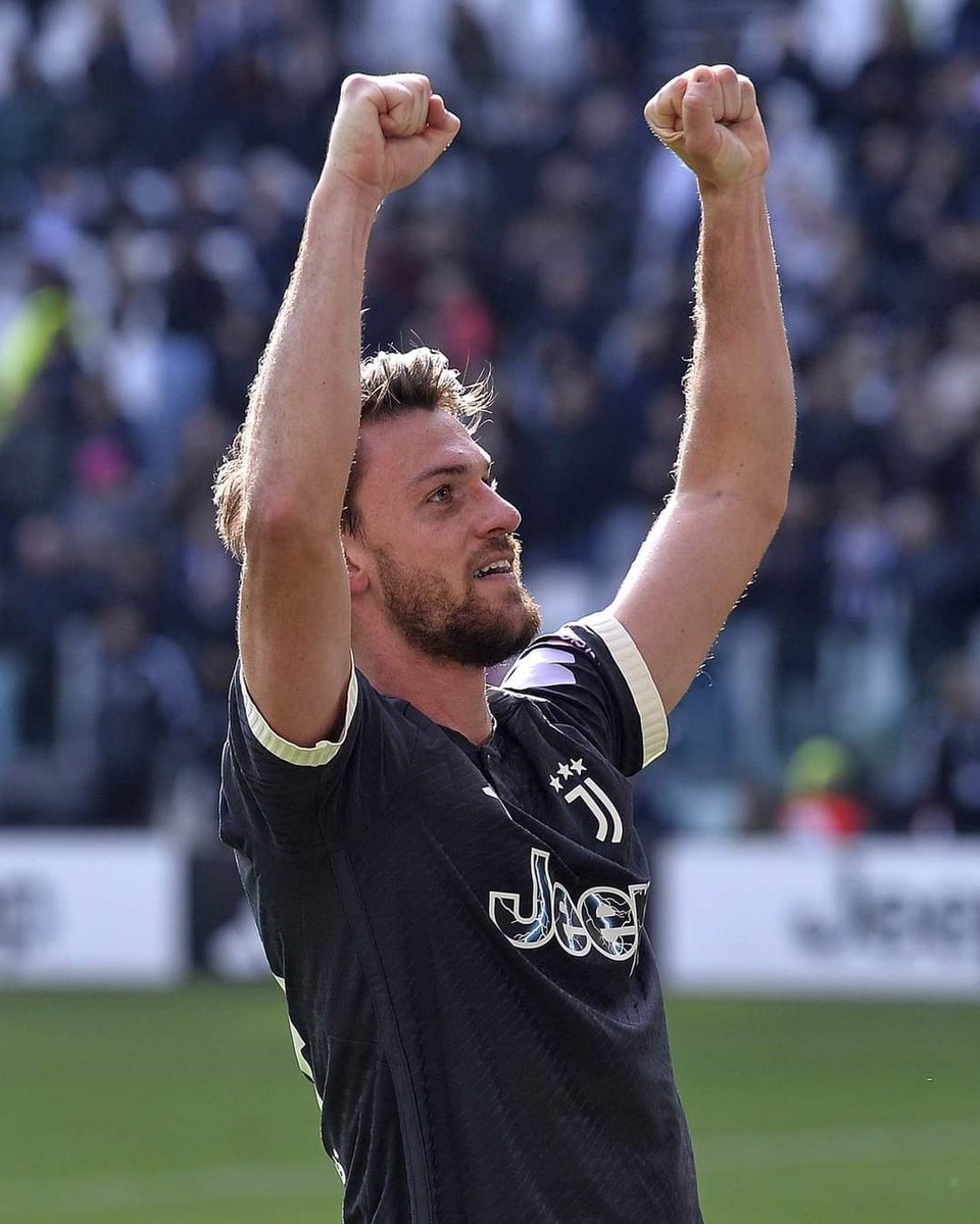 #JuveFrosinone dedicato ad #Allegri da parte del suo panchinaro preferito