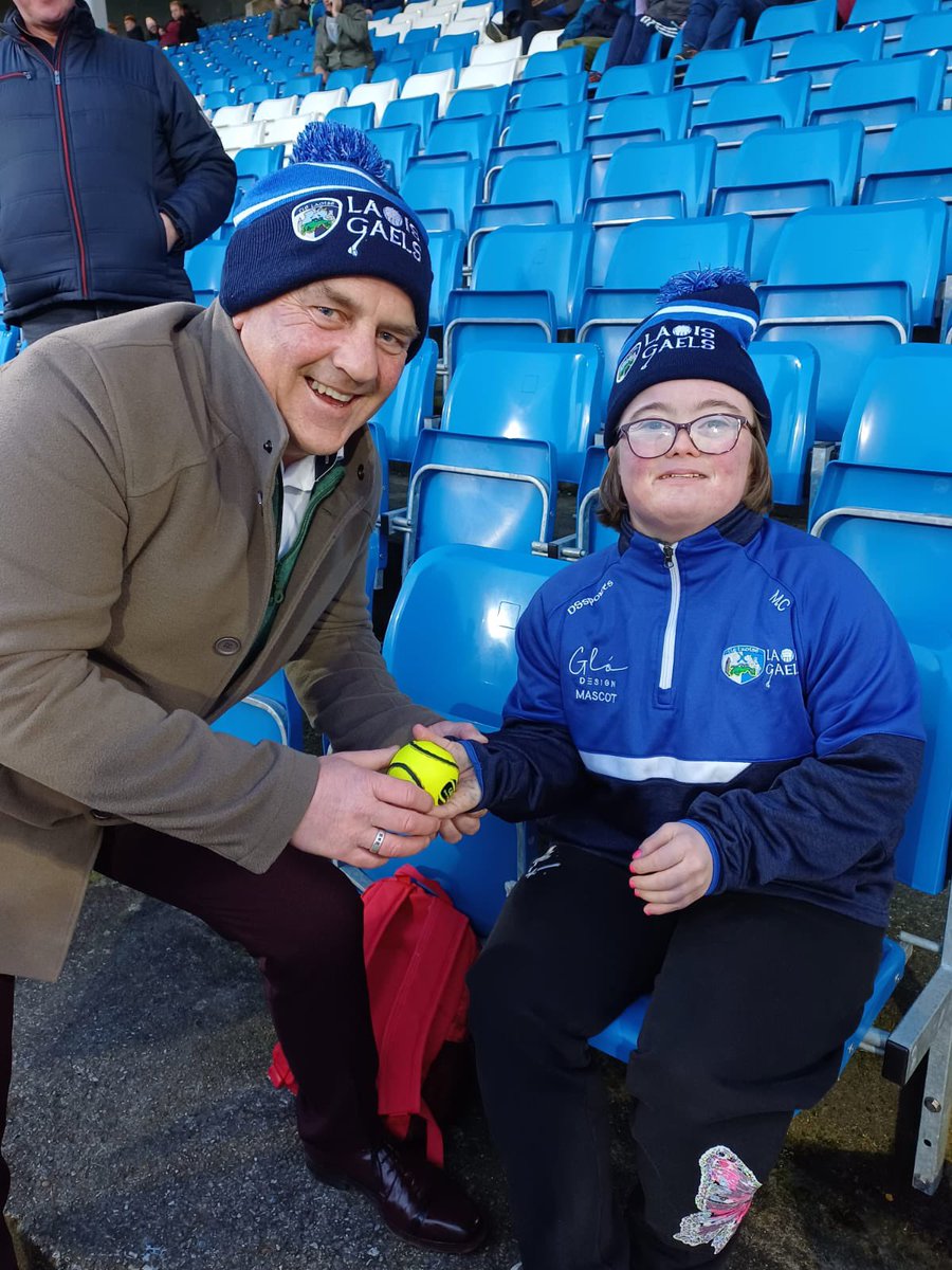 Laoisgaels's tweet photo. Delighted to have the youngsters of Ballinakill and Ballypickas into Laois Hire O’Moore Park for yesterday evenings League game against Carlow. Not the result we wanted but not for the want of cheering  from these future stars. Support Laois Gaels https://t.co/NWkN9PslZy https://t.co/Gqd8xzS7BA