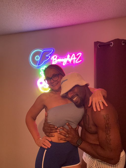 Posting again at https://t.co/iRYR4JqfL8 https://t.co/ZU505F38cA<a href="/tag/femdom"class="tags"><span>#femdom</span></a><a href="/tag/milf"class="tags"><span>#milf</span></a><a href="/tag/exhibitionist"class="tags"><span>#exhibitionist</span></a><a href="/tag/interracial"class="tags"><span>#interracial</span></a><a href="/tag/hotwife"class="tags"><span>#hotwife</span></a>