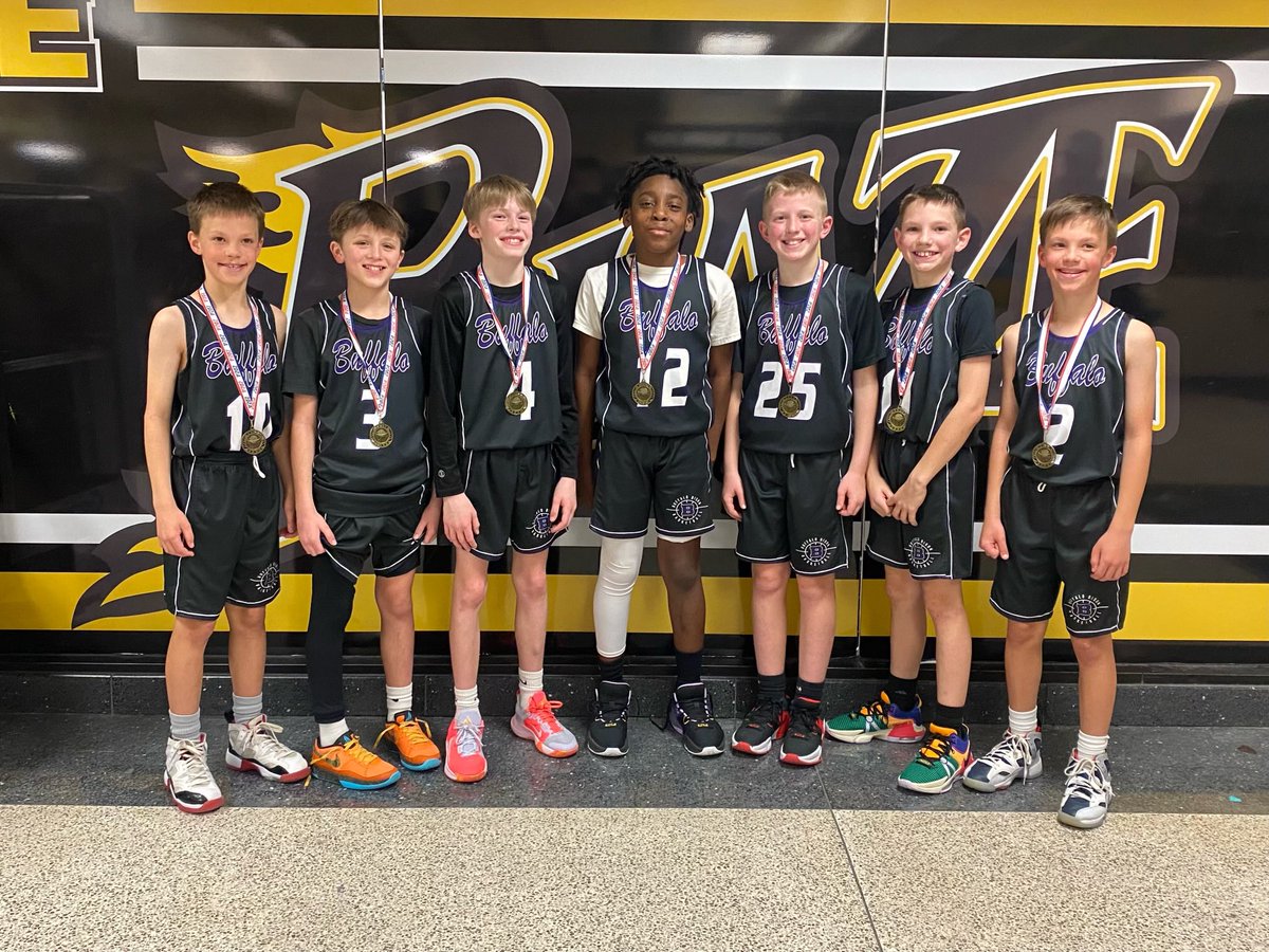 Congrats to 5th Purple in taking 1st in Burnsville! Great job guys!!